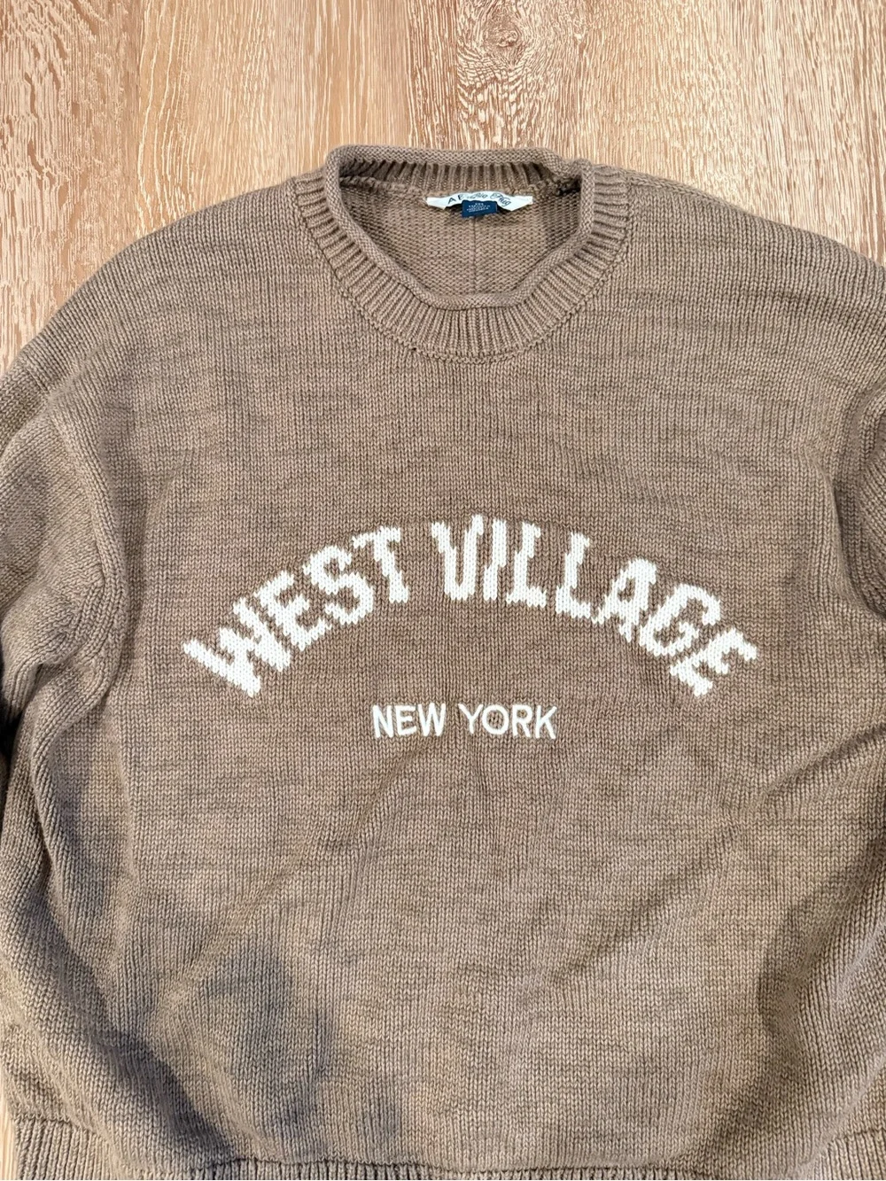 American Eagle big hug sweater, West Village, brown and white XXS